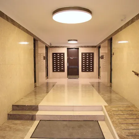 Old Town Apartment